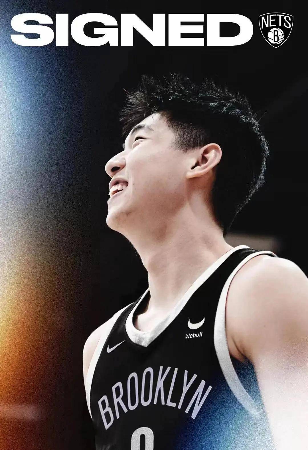 乐鱼广州队训练开放日，关键时刻官宣签约引欢呼，欧篮联在即，团队化学反应显著(2024年9月20日季前赛广东与广州的比赛)